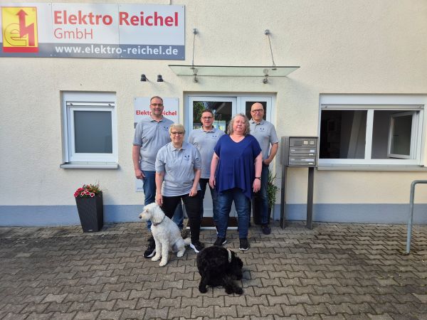 Elektro Sachverständiger Kontakt Team vor Ort